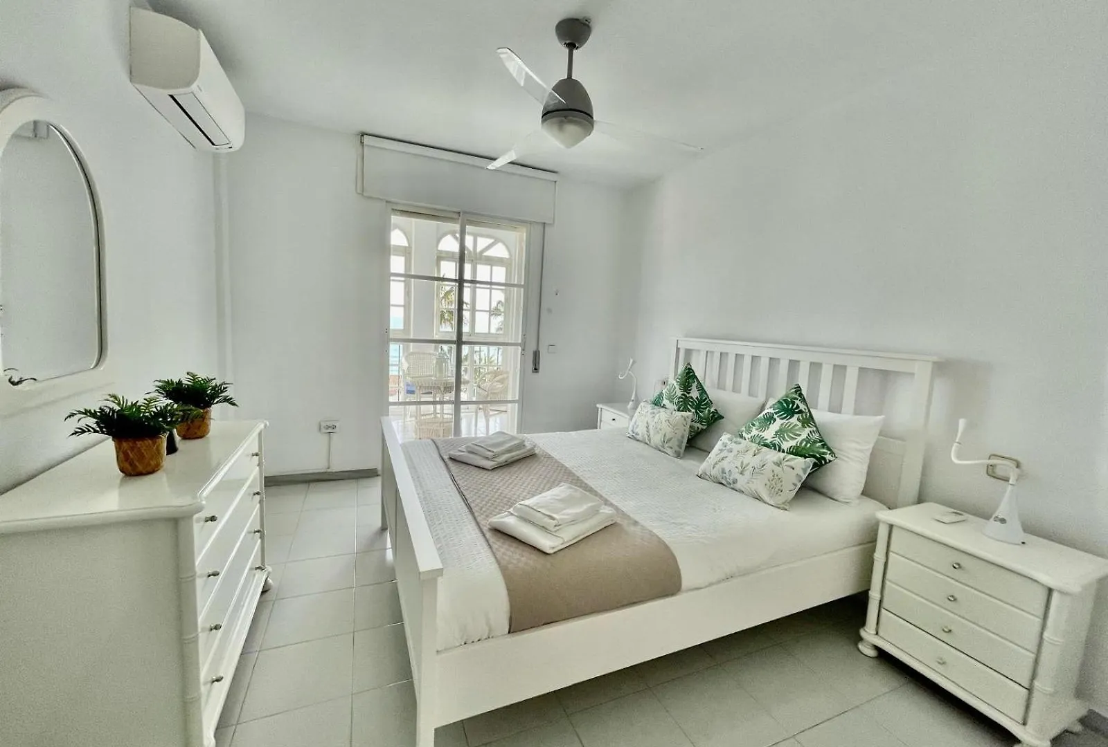 Best Townhouse Walk To The Beach In Mijas